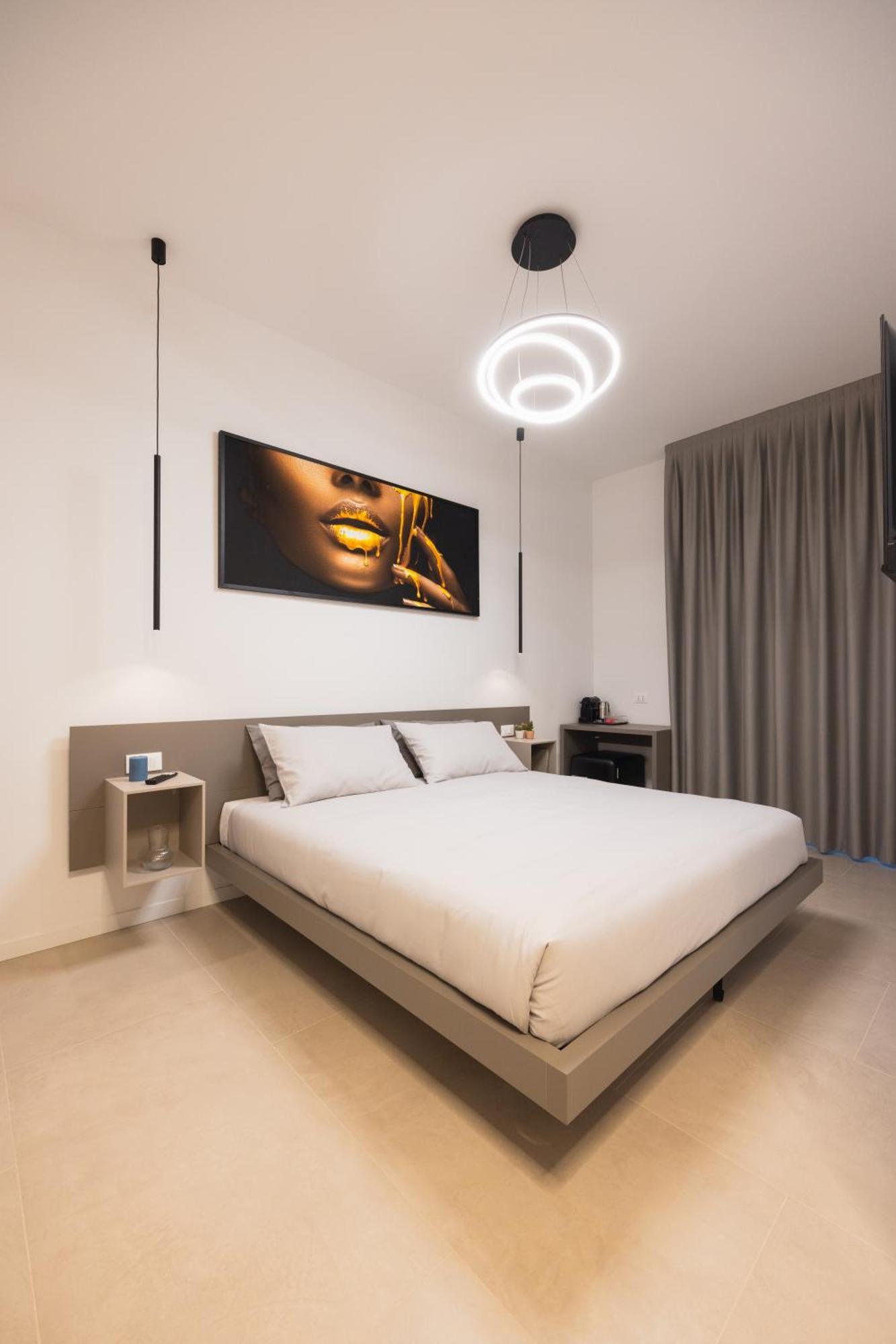Luxury Station Suite Μπολόνια Εξωτερικό φωτογραφία