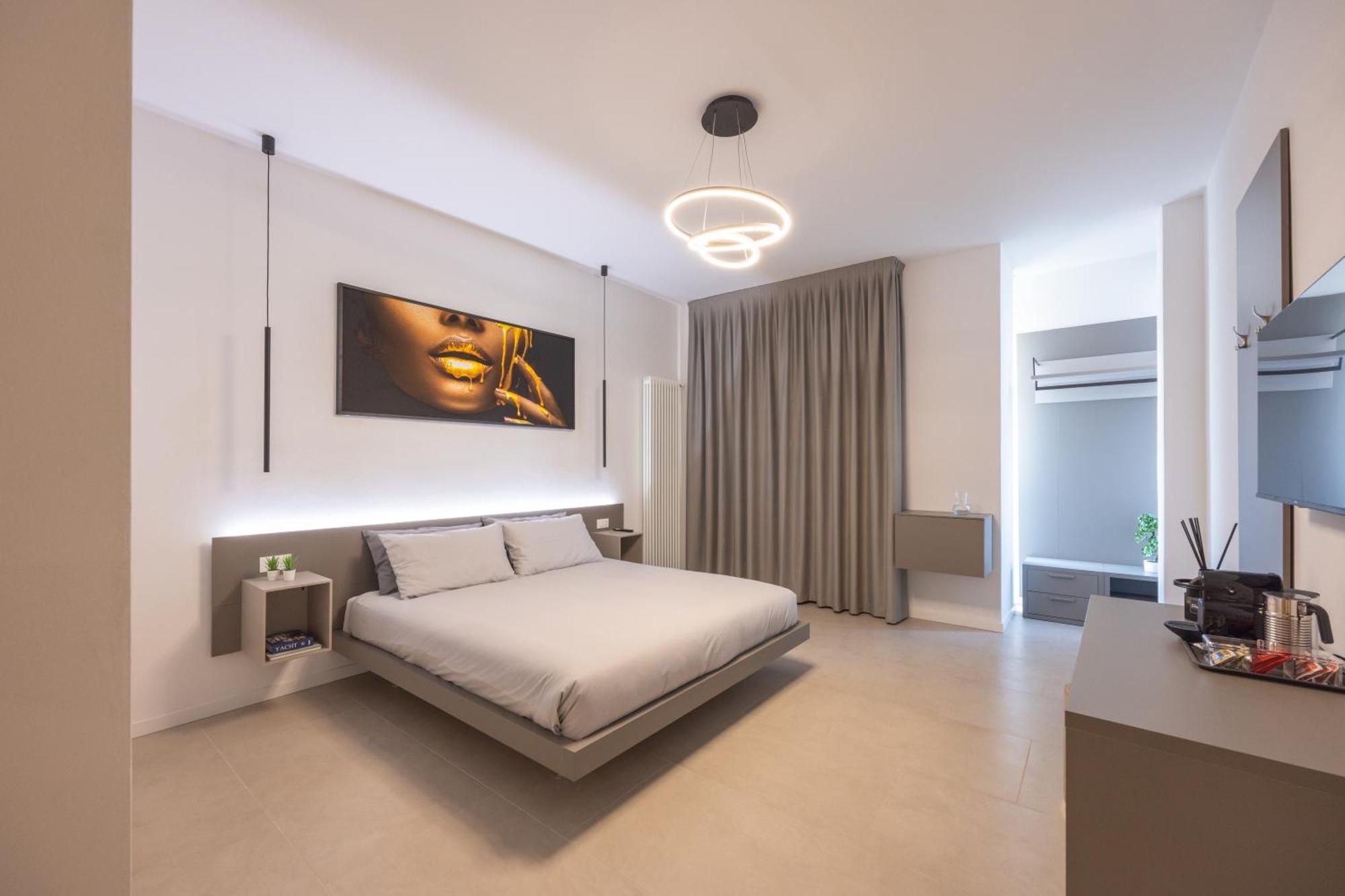 Luxury Station Suite Μπολόνια Εξωτερικό φωτογραφία