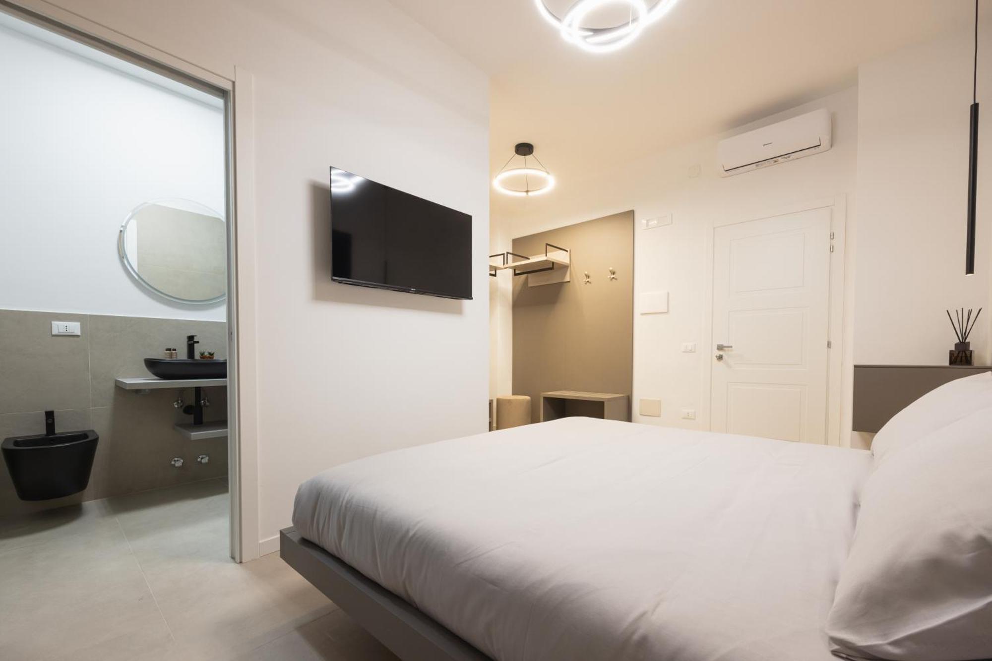 Luxury Station Suite Μπολόνια Εξωτερικό φωτογραφία