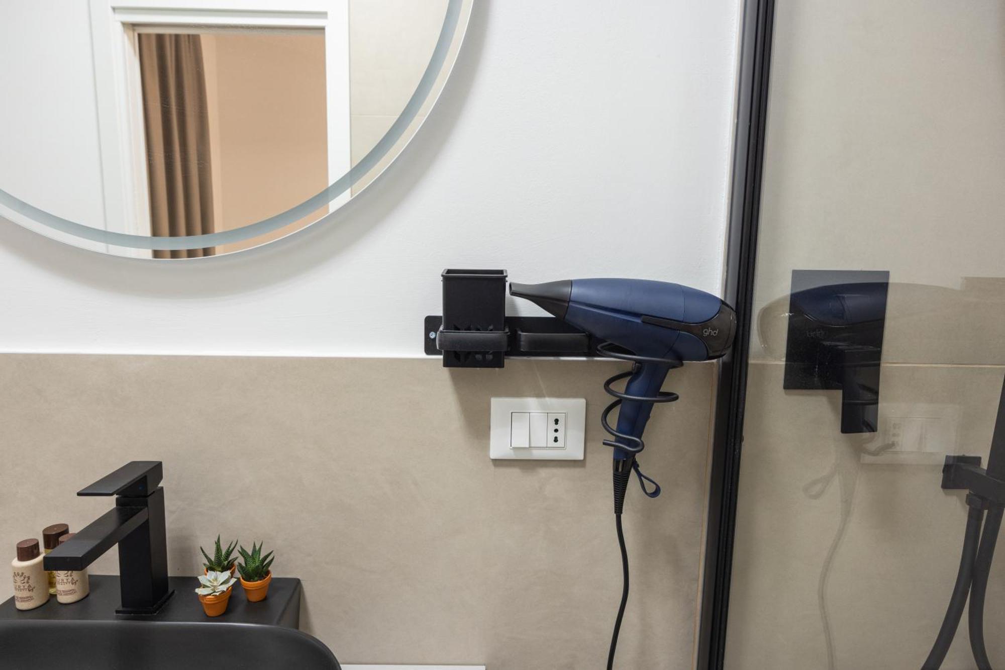 Luxury Station Suite Μπολόνια Εξωτερικό φωτογραφία