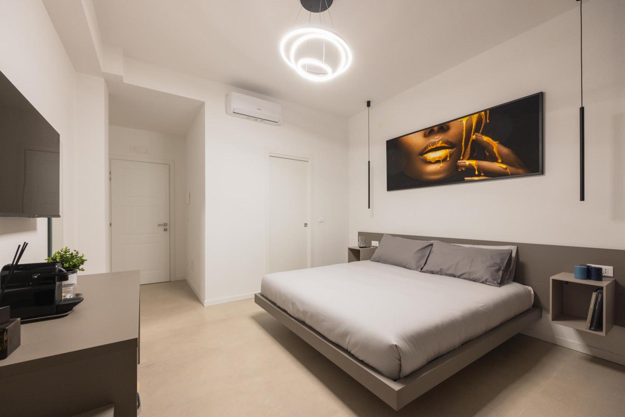 Luxury Station Suite Μπολόνια Εξωτερικό φωτογραφία