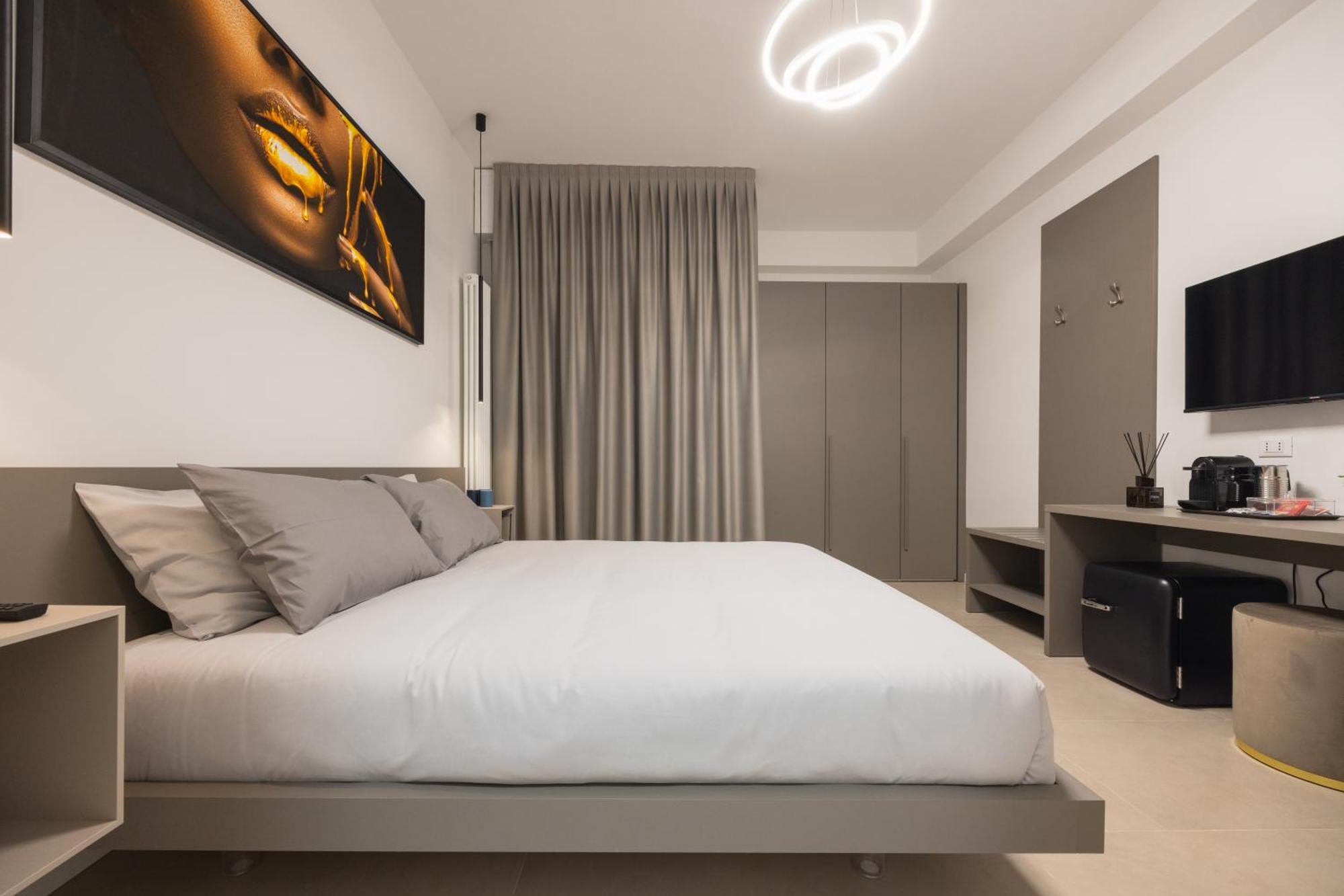 Luxury Station Suite Μπολόνια Εξωτερικό φωτογραφία
