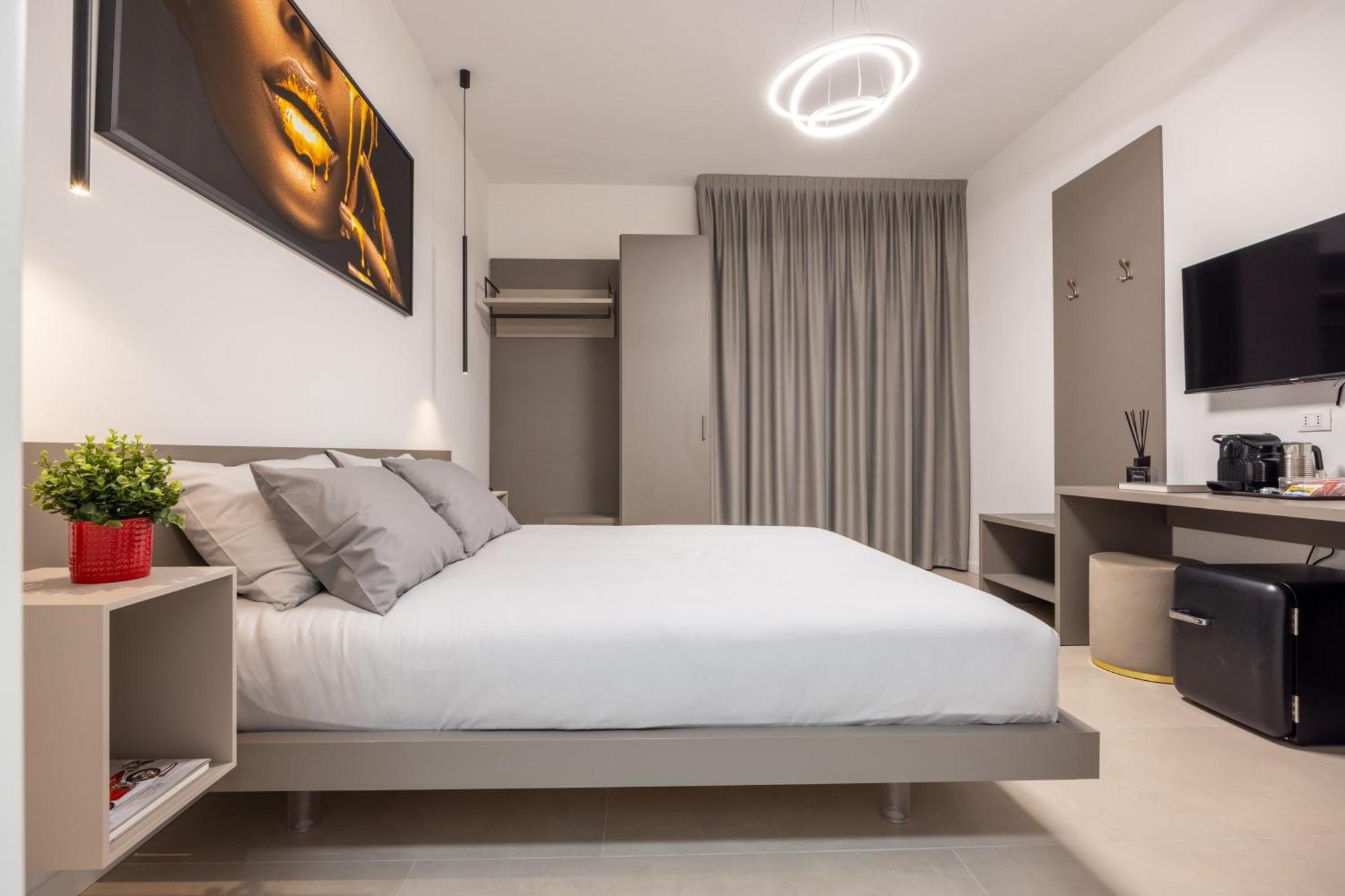 Luxury Station Suite Μπολόνια Εξωτερικό φωτογραφία