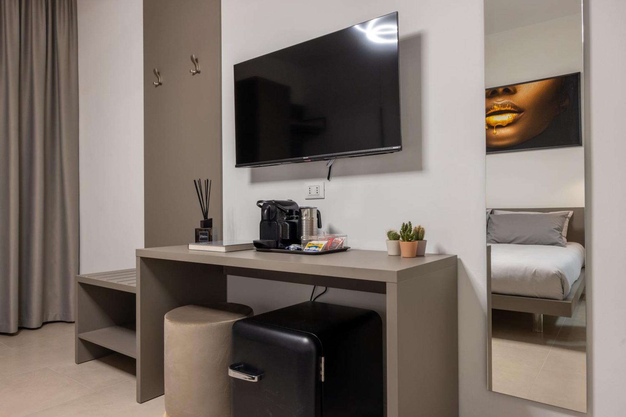Luxury Station Suite Μπολόνια Εξωτερικό φωτογραφία