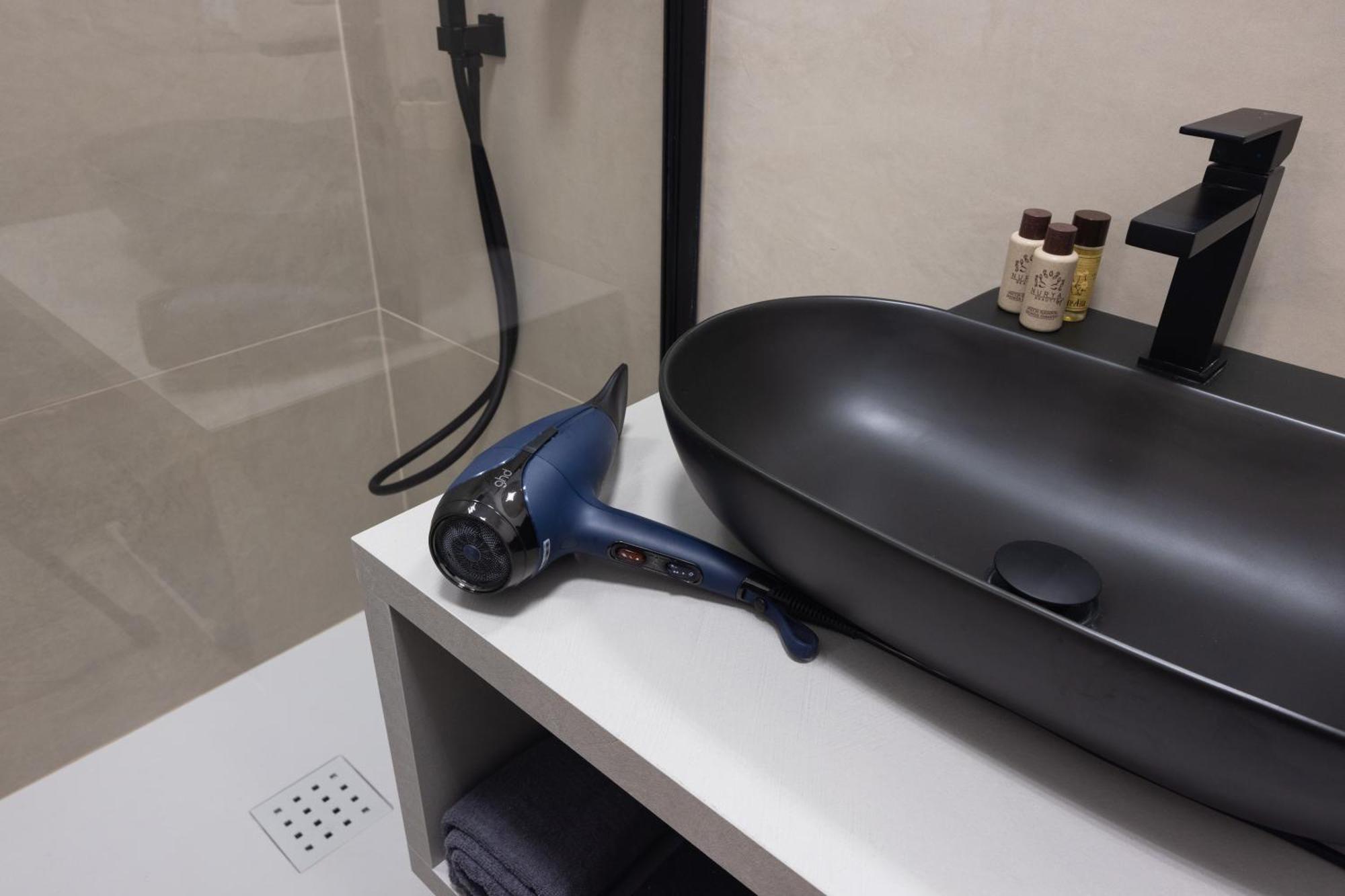Luxury Station Suite Μπολόνια Εξωτερικό φωτογραφία